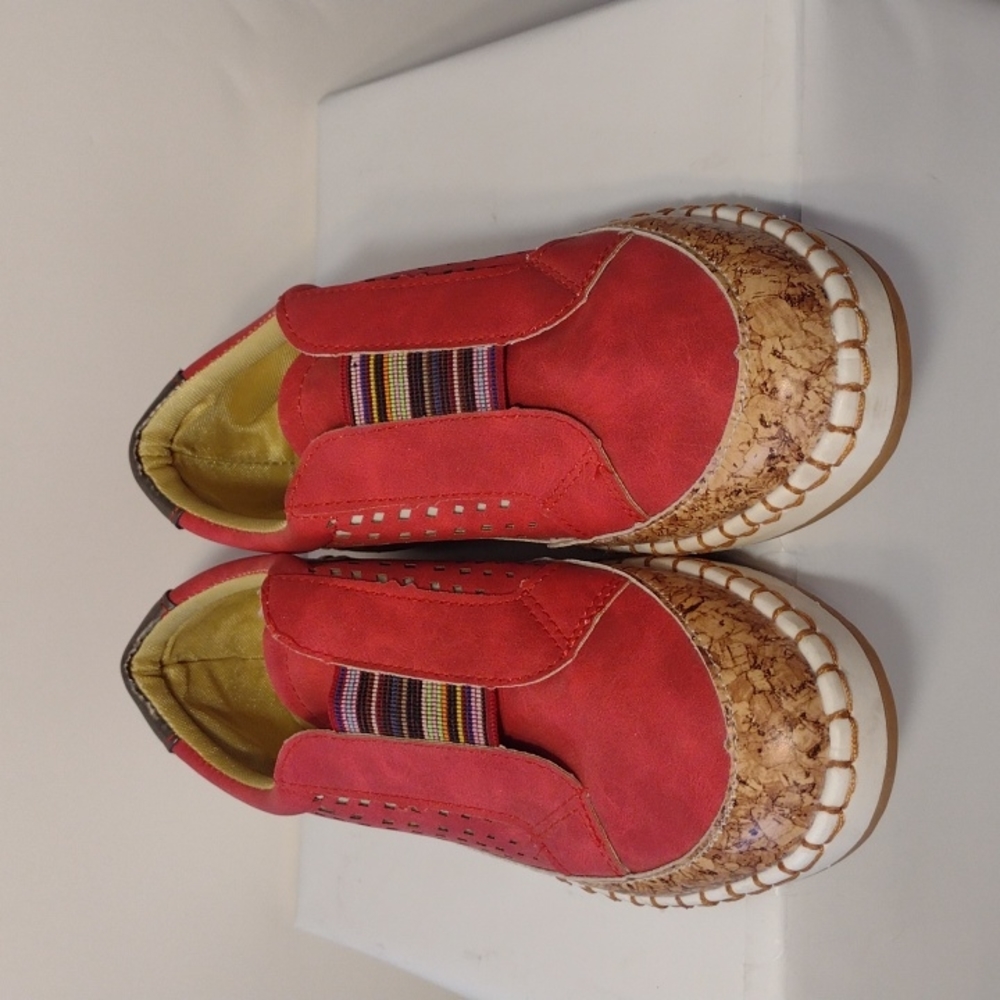 Women's shoes topsider style.Brand new. Never worn.lace free . NWOT - Picture 1 of 4